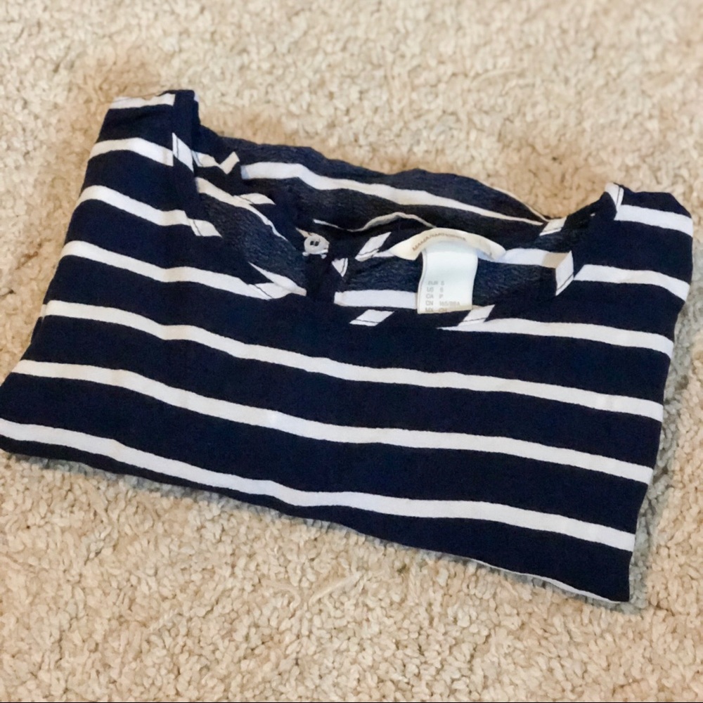 H&M Maternity Shirt